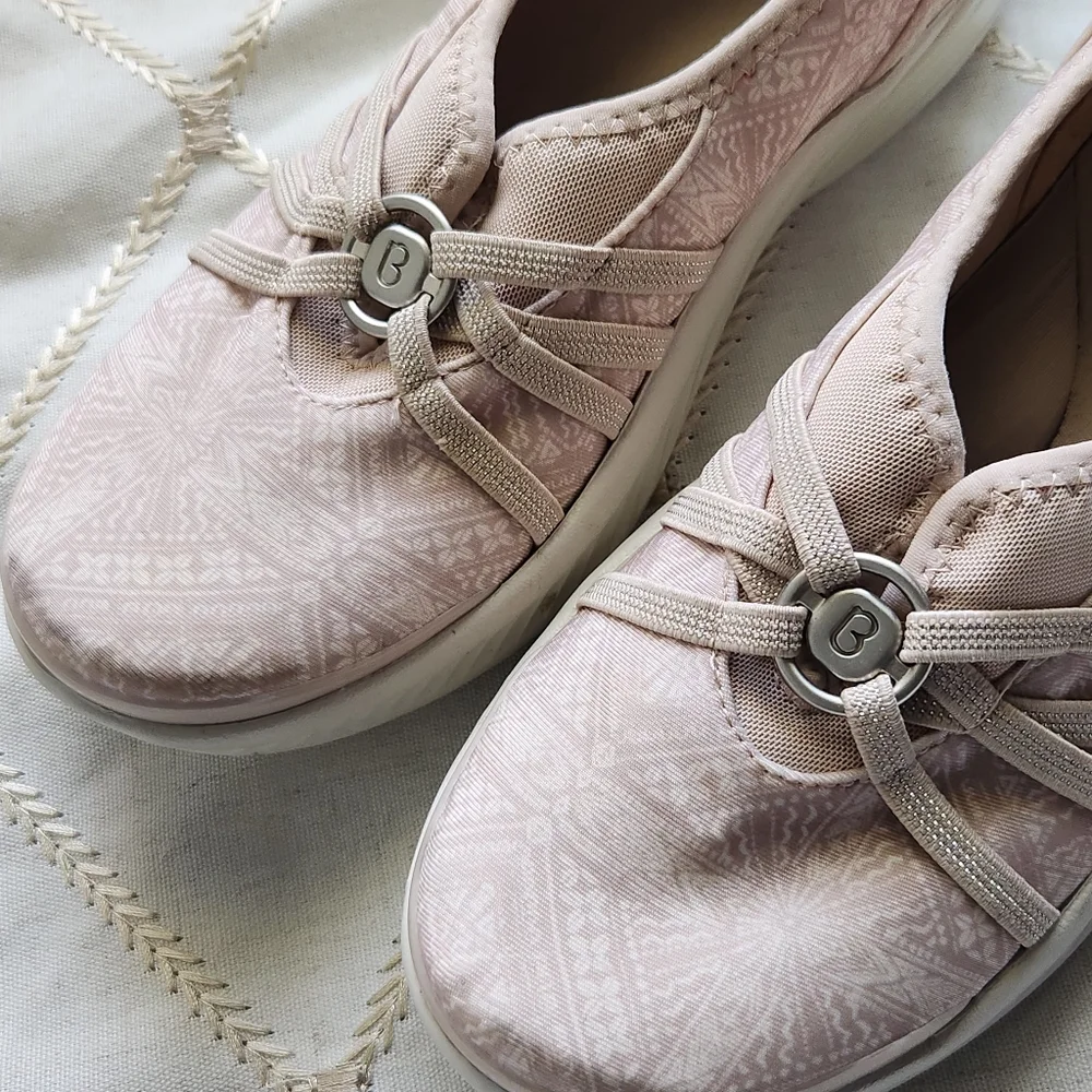 Bzees Niche Light‎ Pink Slip-On Shoes Sz 6 Machine Washable Comfort - Picture 4 of 6
